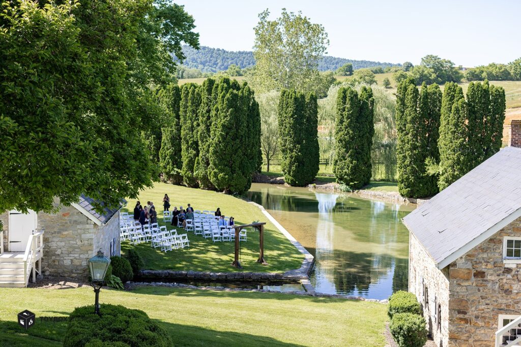 Real wedding at Bella Vista near Berkeley Springs